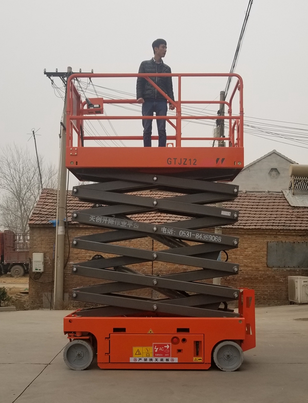 小型升降平臺廣泛應用于哪里呢？